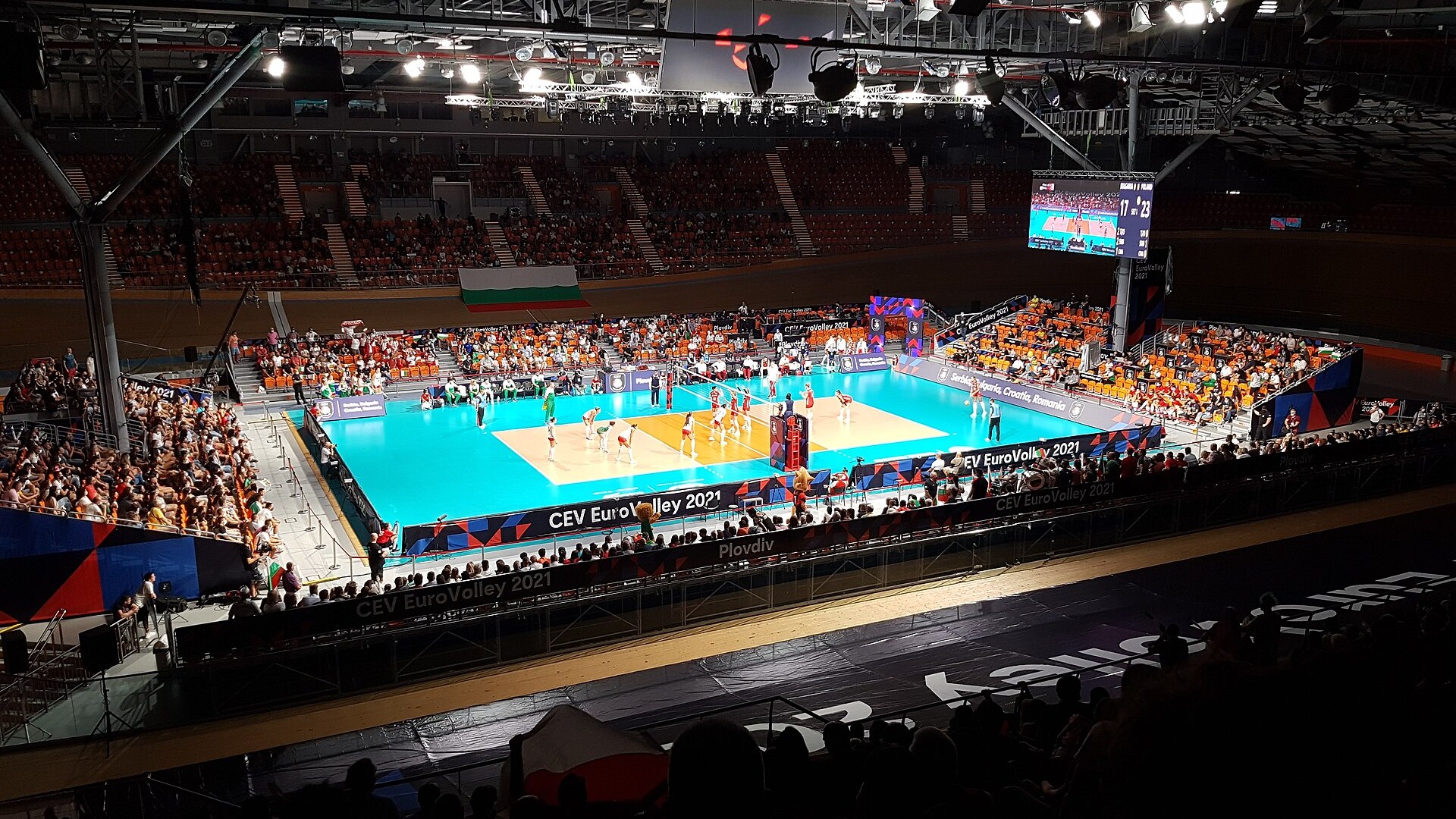 Мачът България – Полша от груповата фаза на CEV EuroVolley 2021 при пълна зала