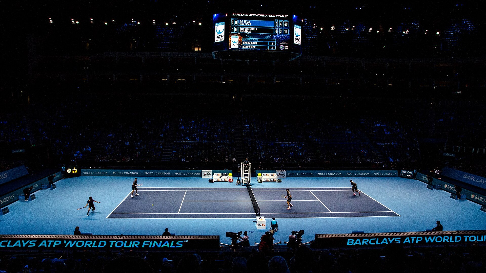 Двойки мач на твърд корт от ATP турнир