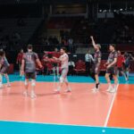 Казийски и Бърдаров водят Халкбанк: 3 от 3 след 3:0 в Измир
