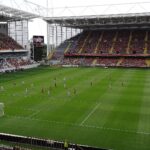 Ланс спря Лион с 2:1 и прекъсна черната си серия